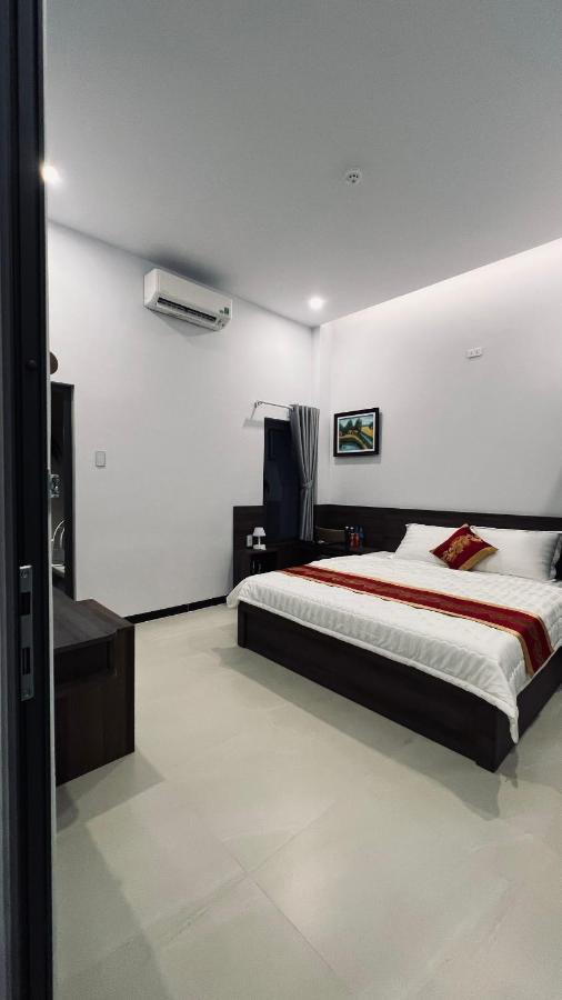 Huy Hoang Hotel Фантхьет Экстерьер фото