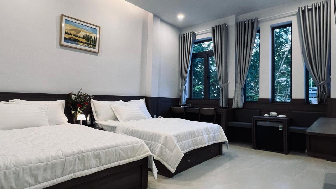 Huy Hoang Hotel Фантхьет Экстерьер фото