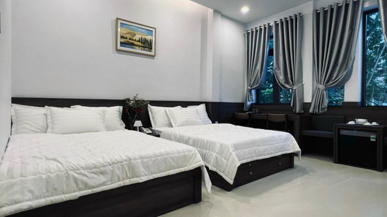 Huy Hoang Hotel Фантхьет Экстерьер фото