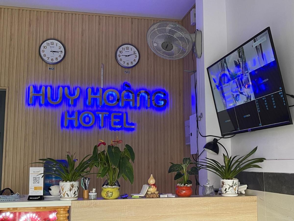 Huy Hoang Hotel Фантхьет Экстерьер фото